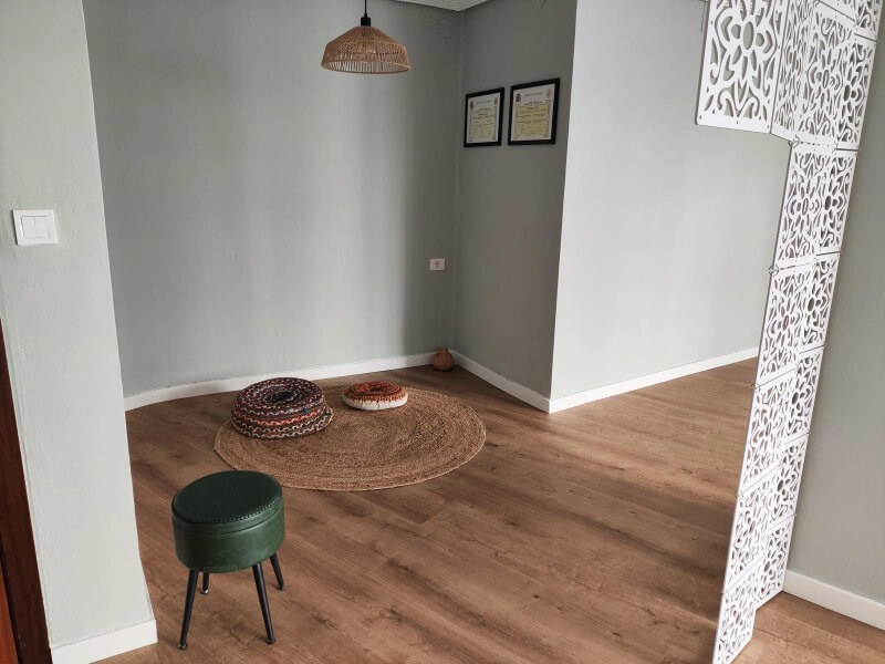 Zona relax del espacio de yoga